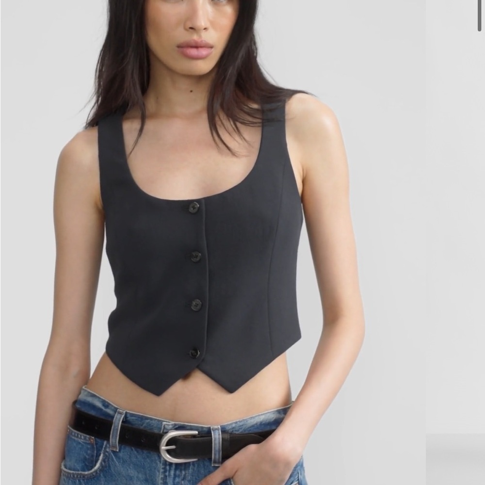 Aritzia Rocco Vest
